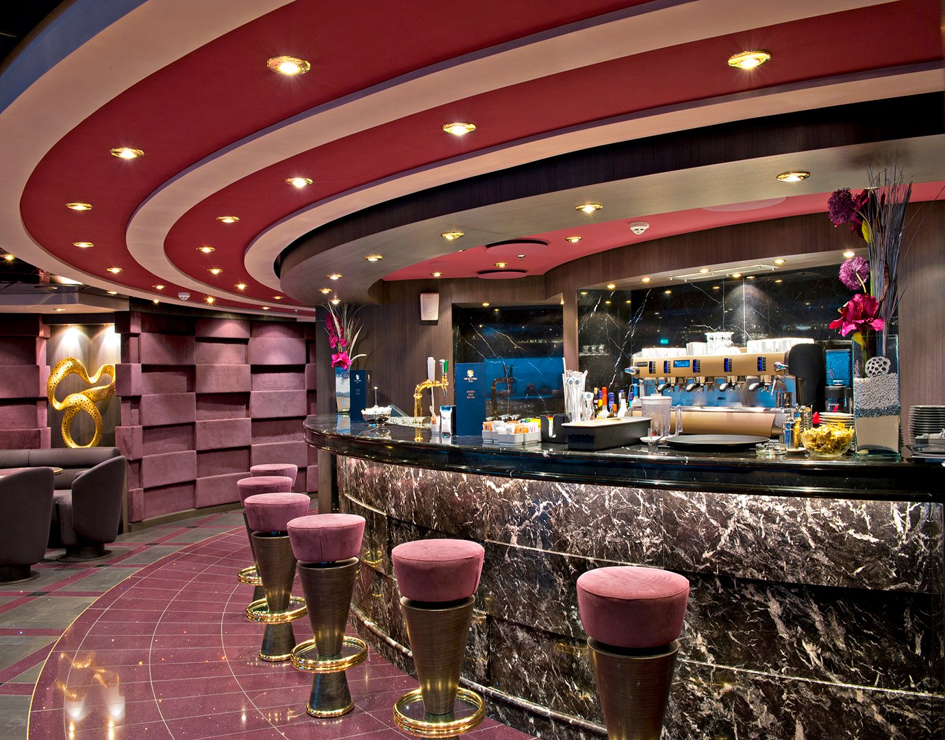 10 top sail lounge 10 top sail lounge