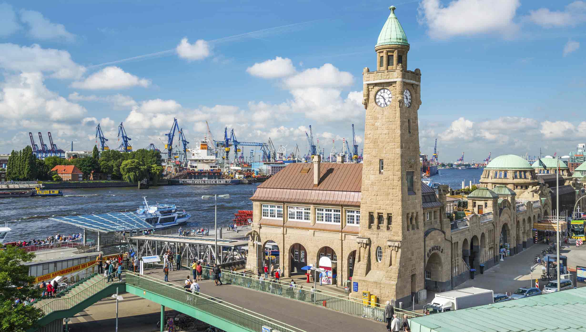 deutschland_hafenseite_2460x1395 deutschland_hafenseite_2460x1395