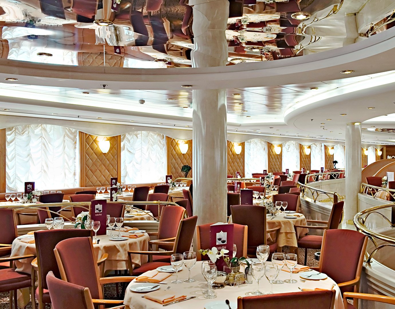 MSC Lirica Restaurant And Bar La Bussola 06 MSC Lirica Restaurant And Bar La Bussola 06