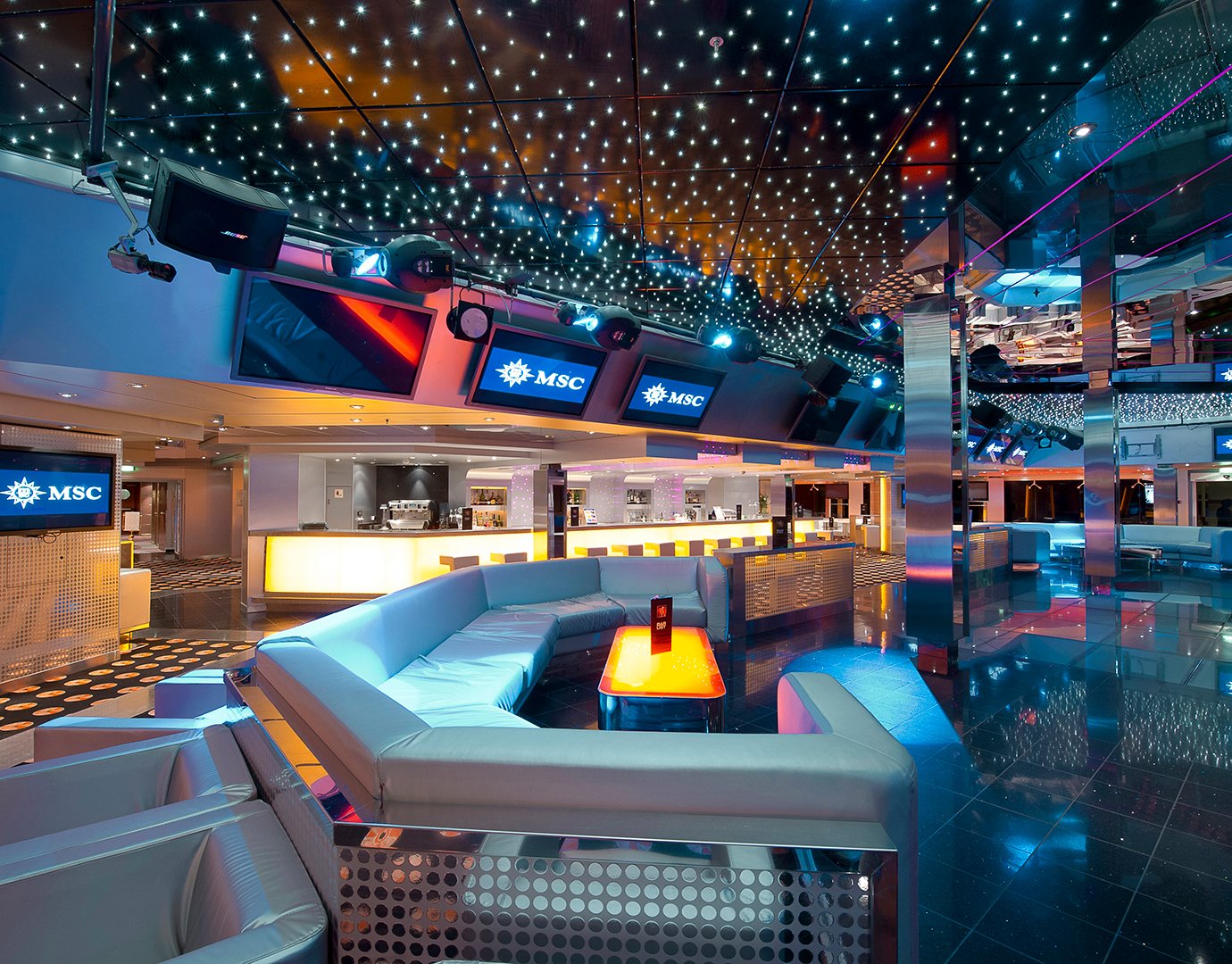 MSC Opera Entertainment R32 Disco 07 MSC Opera Entertainment R32 Disco 07