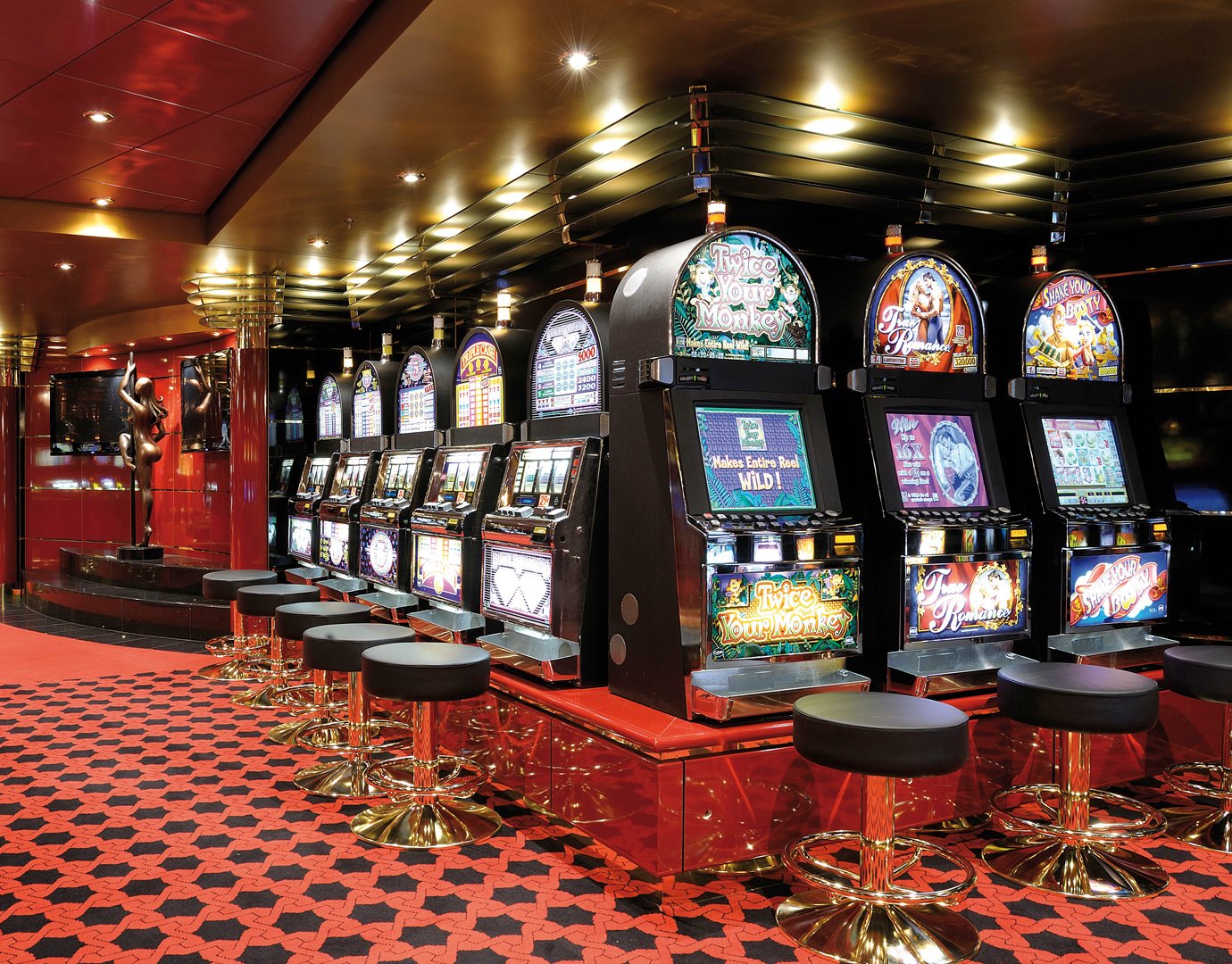 MSC Poesia Entertainment Casino Royal 04 MSC Poesia Entertainment Casino Royal 04