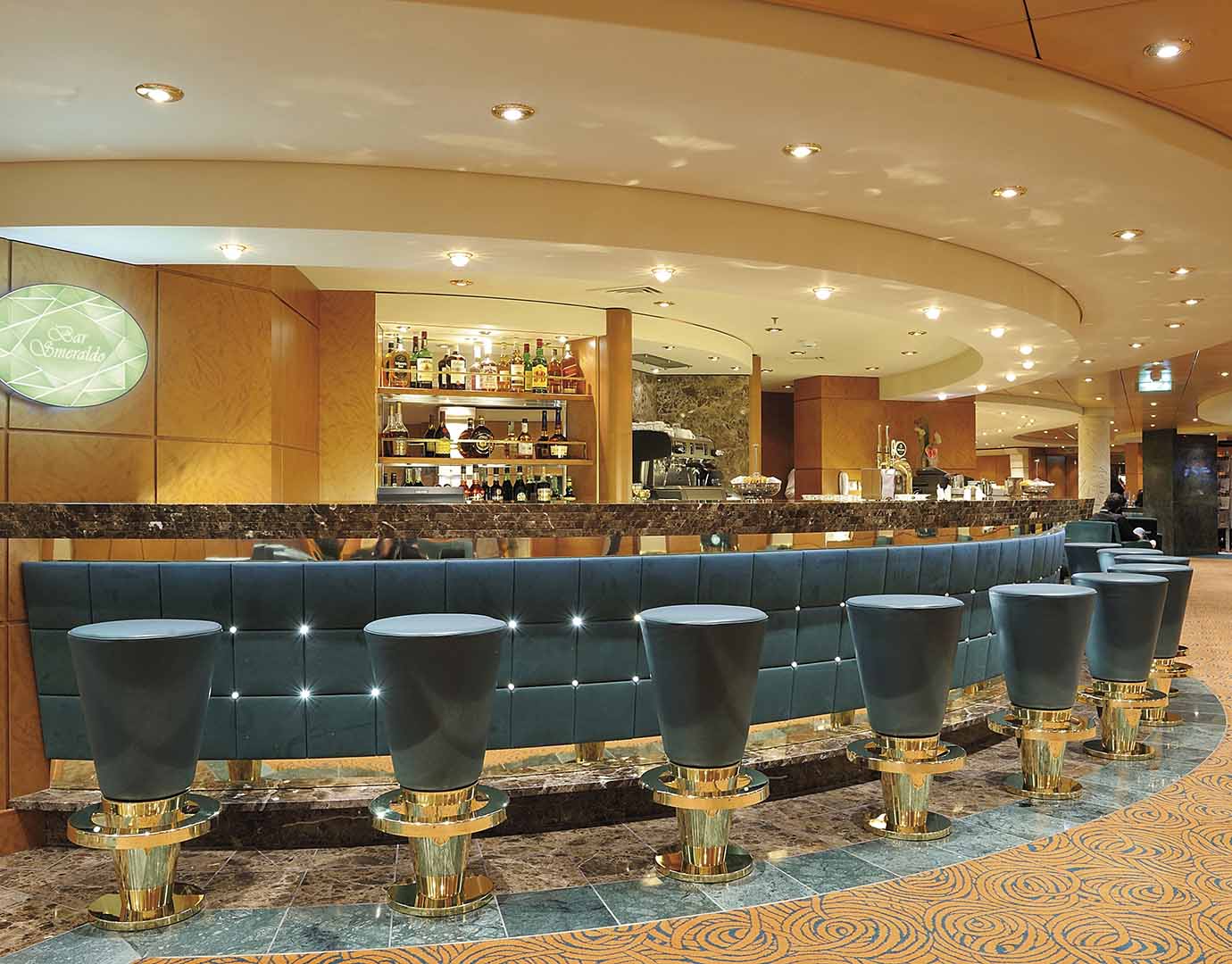 Bar Smeraldo | MSC Poesia Bar Smeraldo | MSC Poesia