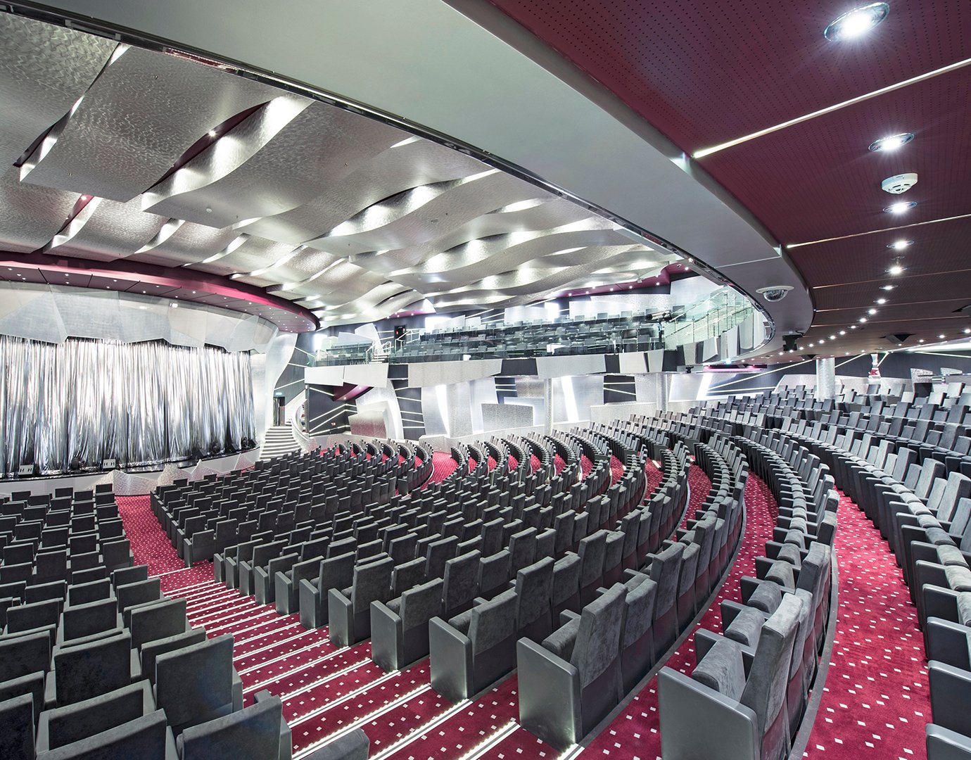 MSC Preziosa, Platinum Theatre | MSC Cruises MSC Preziosa, Platinum Theatre | MSC Cruises